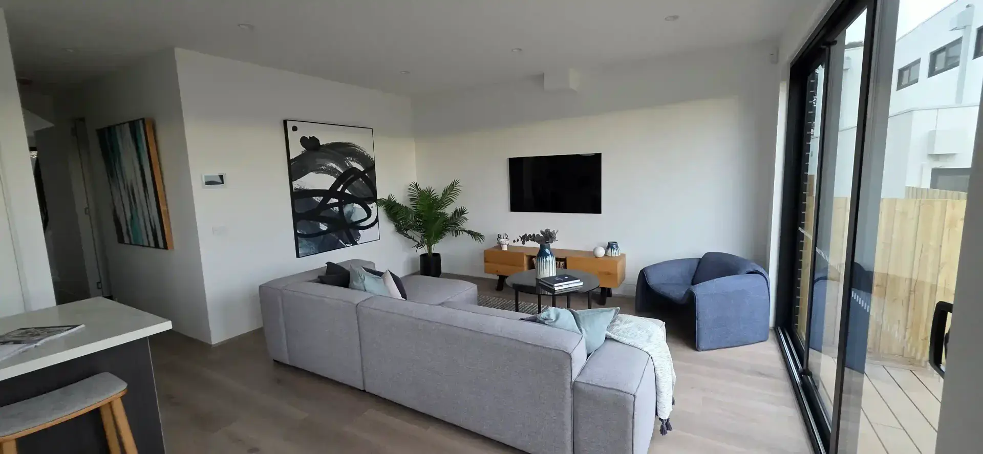 Modern Wall Painting Ideas Perfect for Melbourne Homes